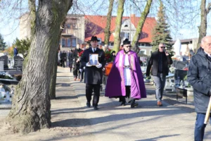 Ceremonia pogrzebowa Gloria 4
